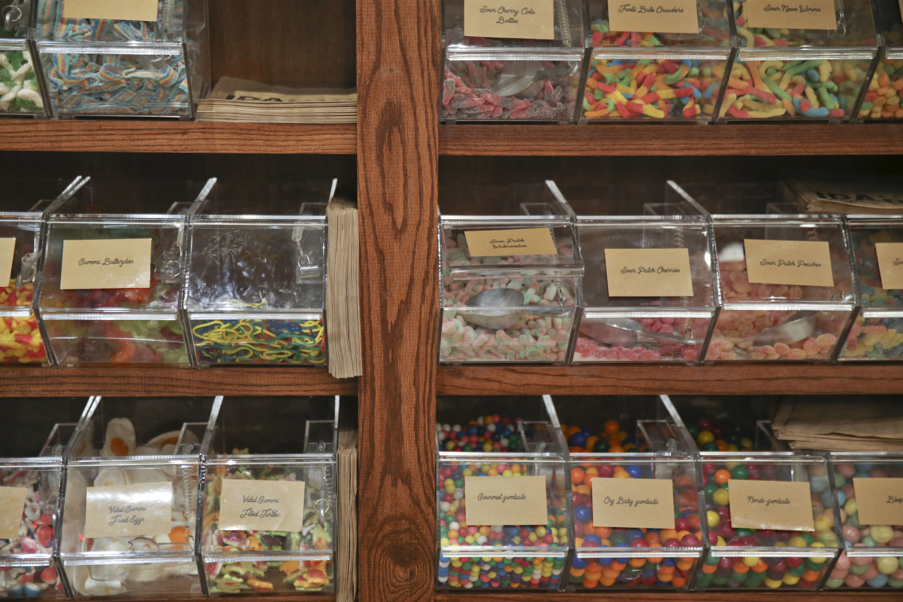 SWEETS & TREATS
